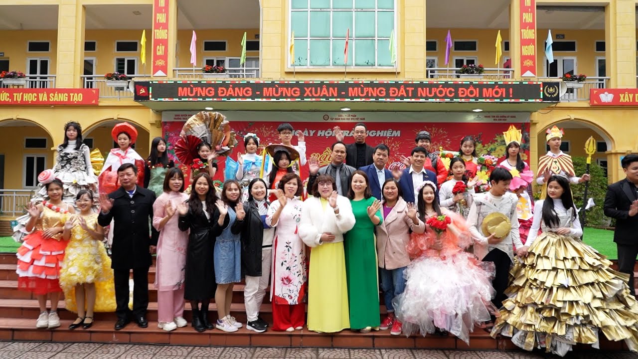 Hội chợ Xuân 2024, lớp 6A2 trường THCS An Khánh