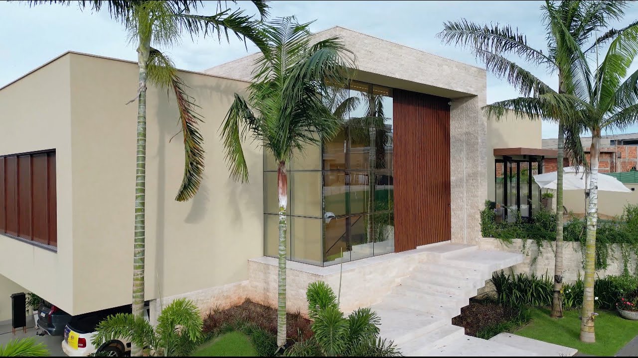 Casa de altíssimo padrão a venda em Condomínio Fechado - Rio Verde/GO