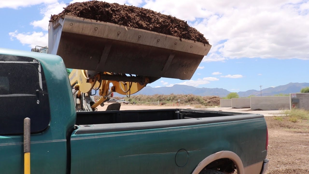 How to get FREE MULCH for your NO-TILL BACK TO EDEN GARDEN | ORGANIC Gardening