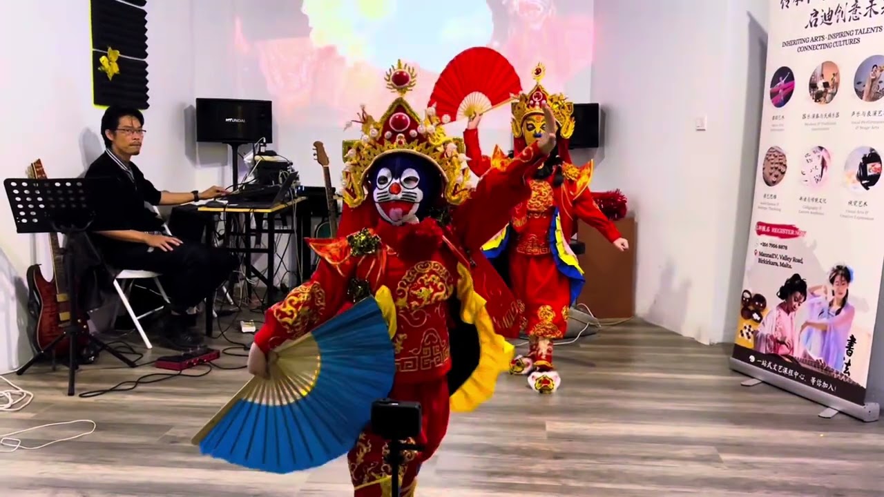 我们文艺中心内部的迎春小活动，美食加表演，又是一个愉快的夜晚，家长和孩子们都太棒了！新年快乐！（更多完整节目视频随后奉上）#马耳他  #华人活动 #华人表演 #包饺子 