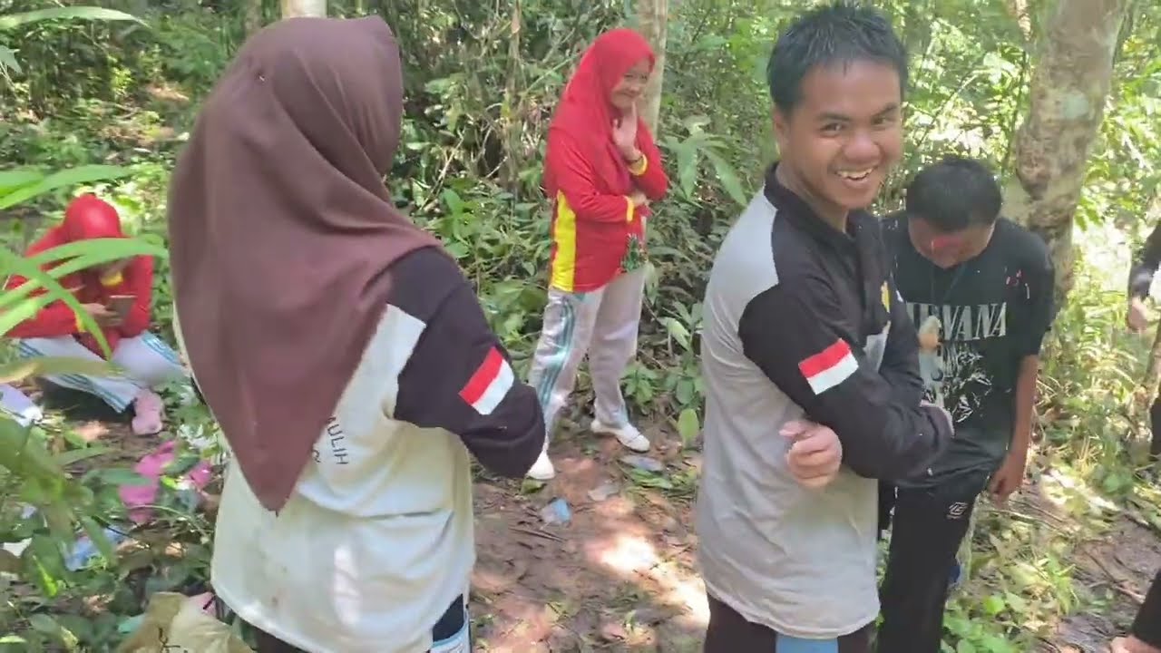 Hiking TKU Bantara dan Stangan Leher