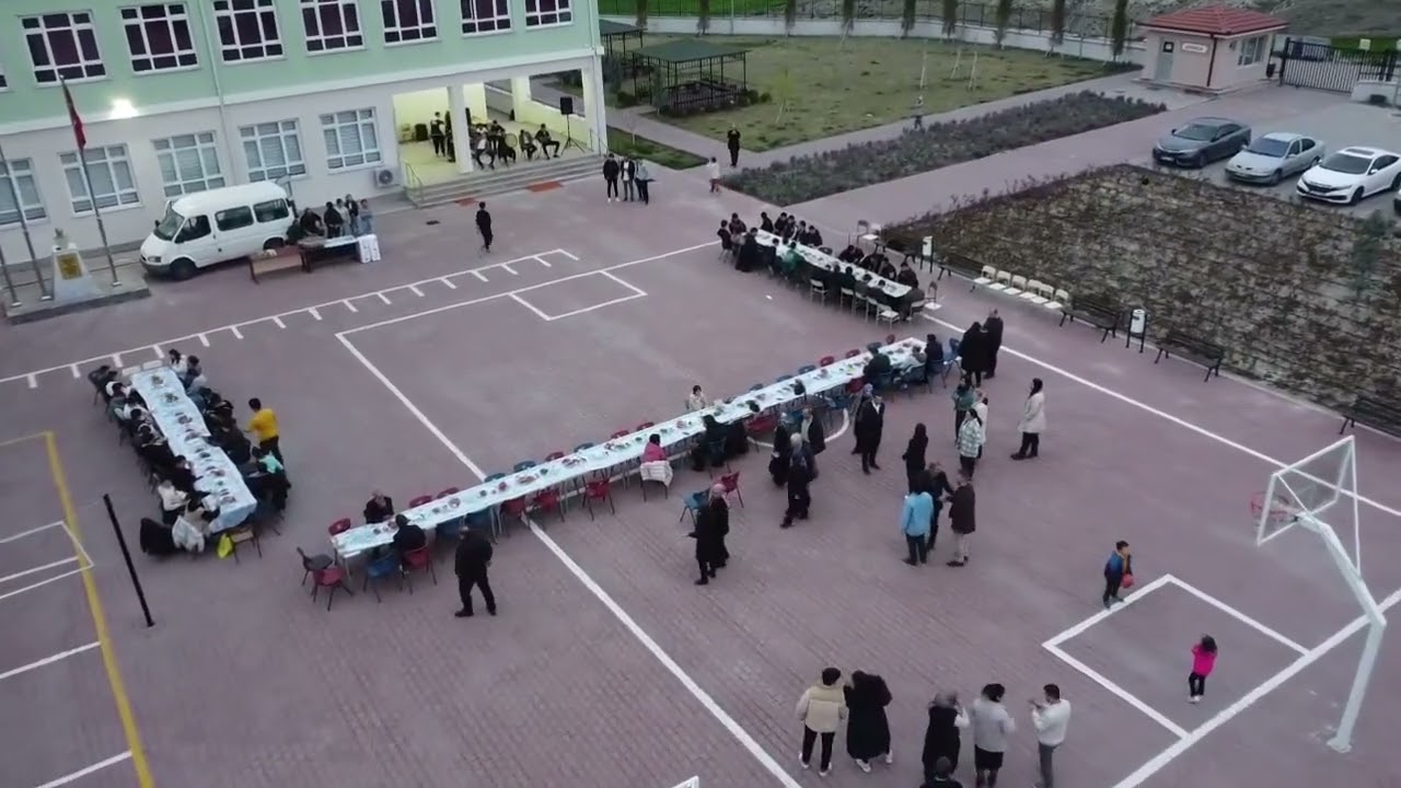 OKULUMUZDA İFTAR