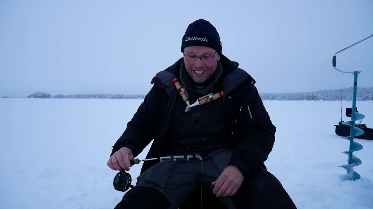 Kristian Keskitalo abborrfiske med balanspirk på Ejheden