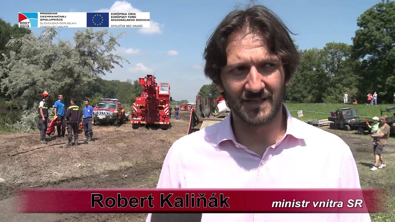 Břeclav: SOS raft - společné cvičení hasičů ČR a SR