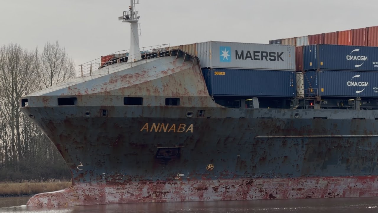 Containership Annaba-Spanaco Reliability-Ida Rambow-Aldebaran-Sir John Murray/Kiel canal in germany