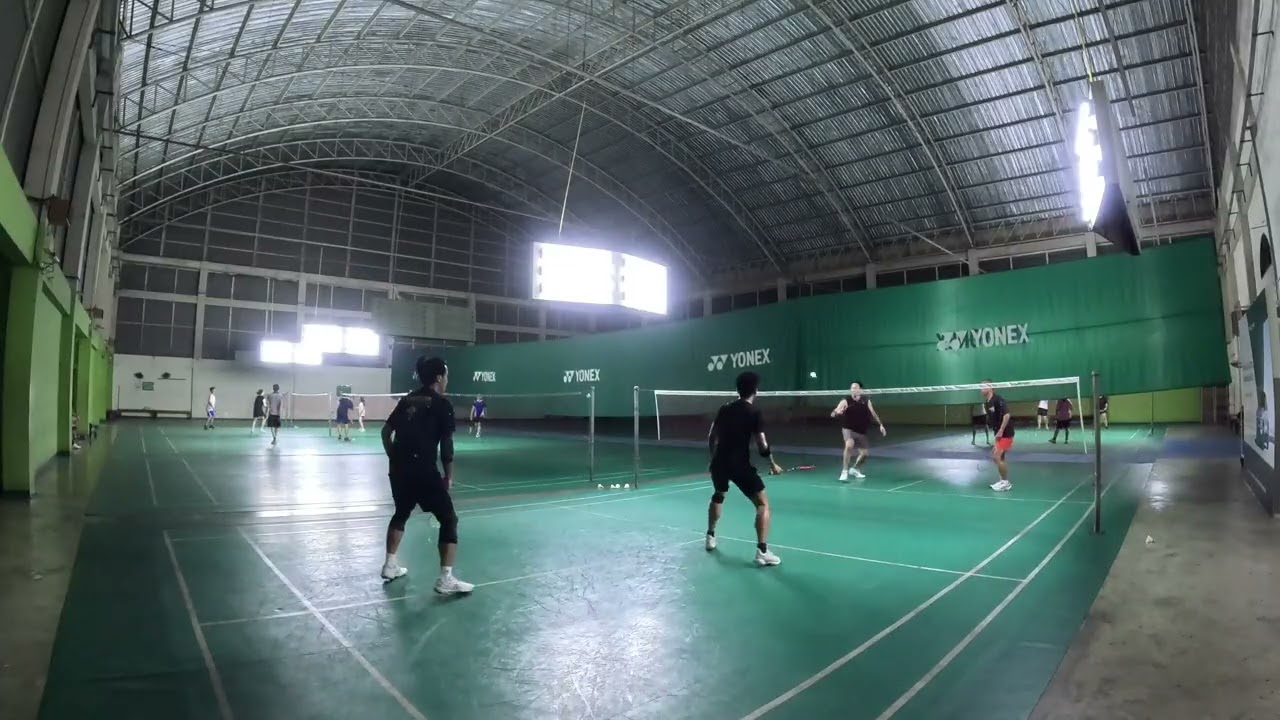 #เพิ่มสุข [Drunker Badminton] Game1 Beer Ya VS A Touch   4K