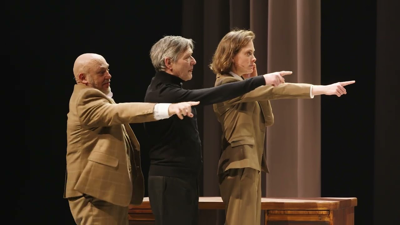 Trailer De Verleiders Bureau Buitenshot