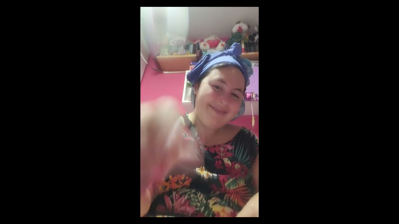 ASMR abriendo paquetes P13
