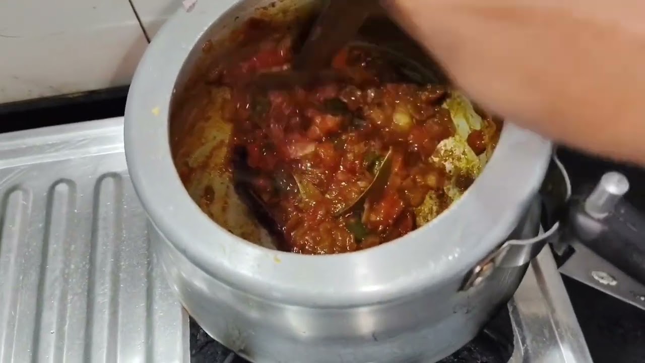 चटपटी समोसा चाट देख कर मुंह में पानी आ जाएगा tikhi chatpati samosa chat 