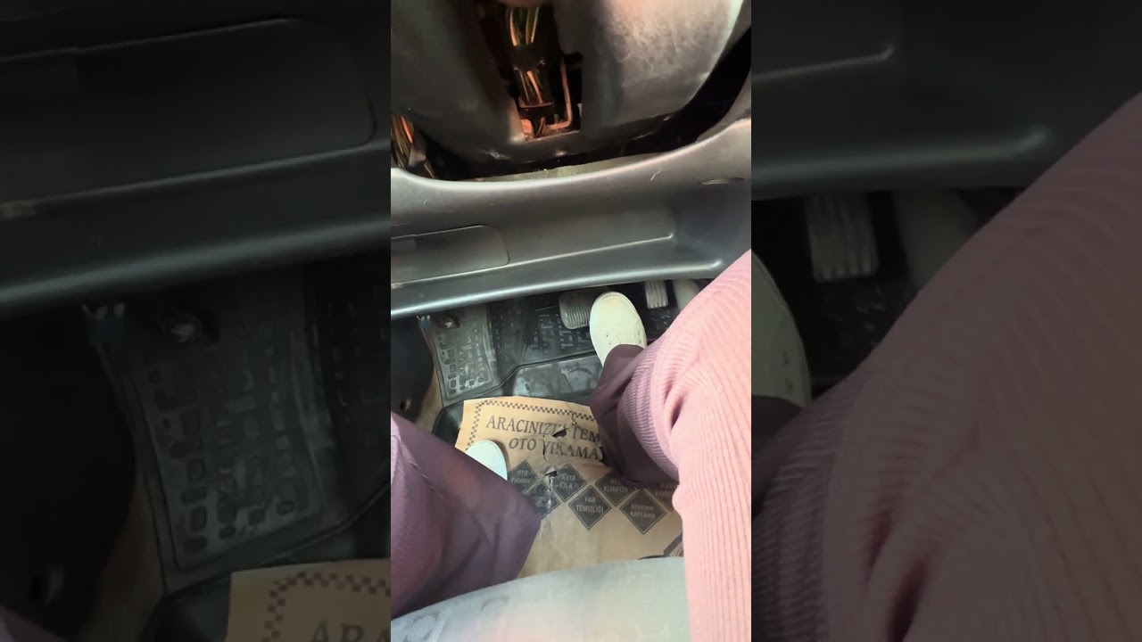 Otomatik ara&ccedil;ta fren ve gazı karıştırmayın!