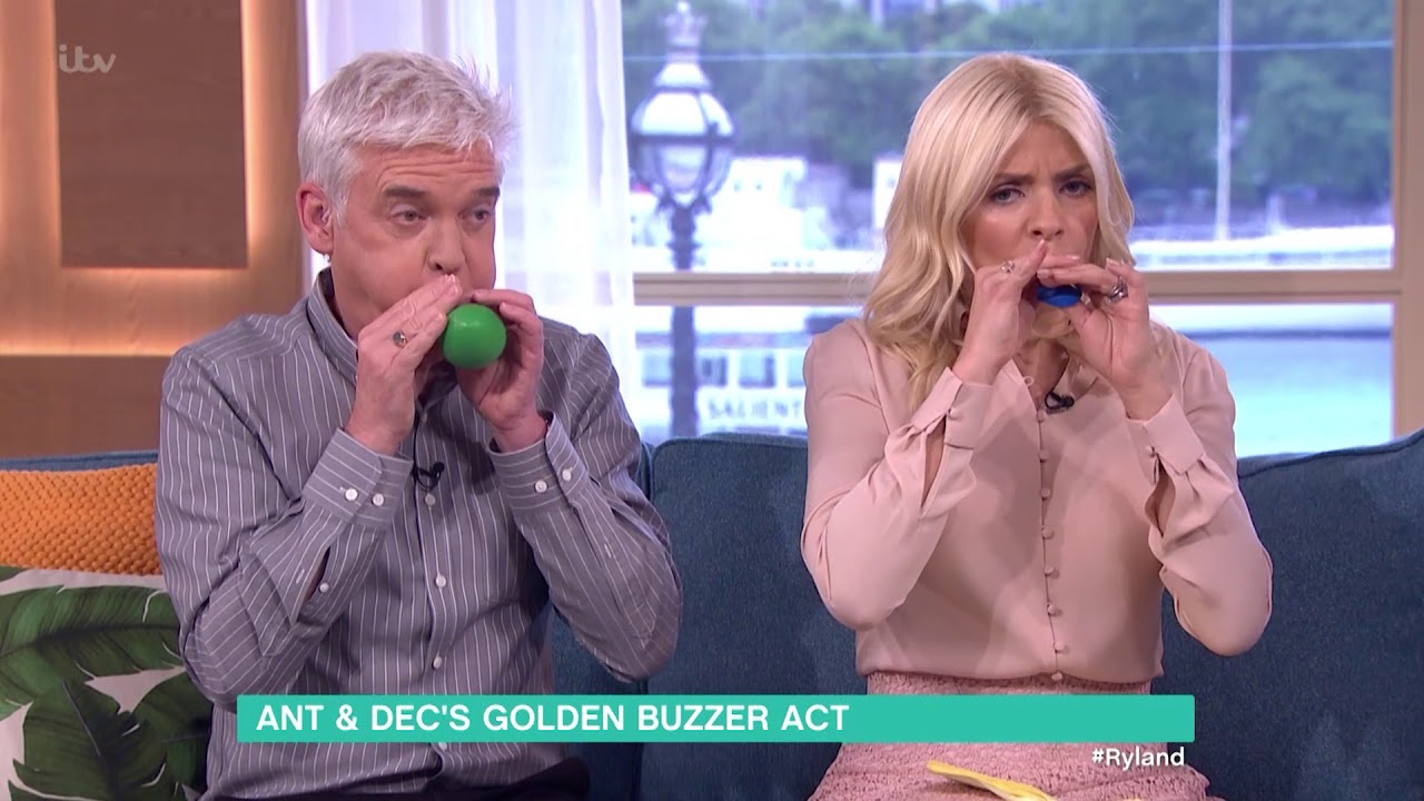 BGT Matt Edwards Does Magic | This Morning