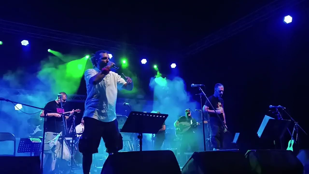 SOCIAL WASTE - Λένε (live)