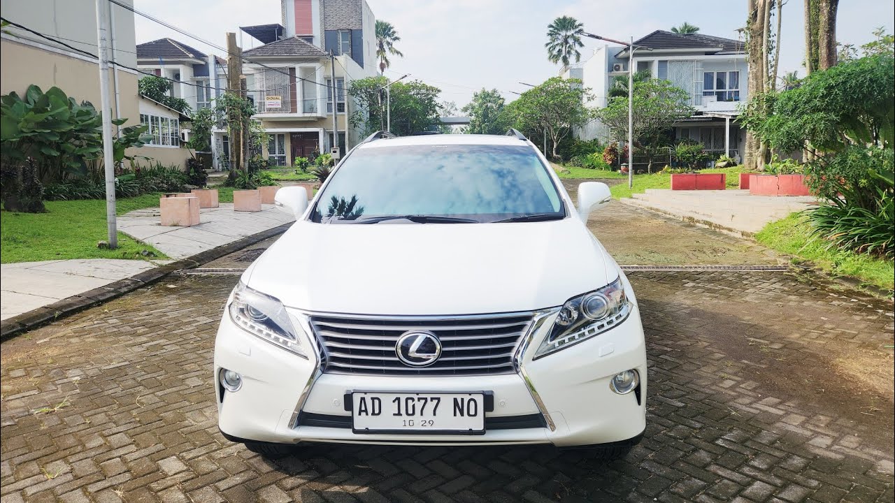 Super Antik guys, Lexus RX270 2012 Kilometer 19 Ribu Like New Istimewa Banget