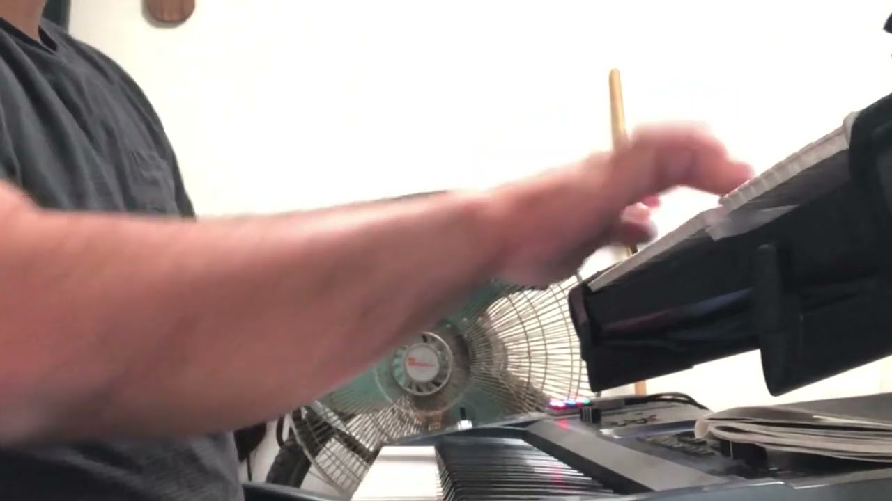 ارضى بلنصيب جورج وسوف عزف اورغ كارم حديد