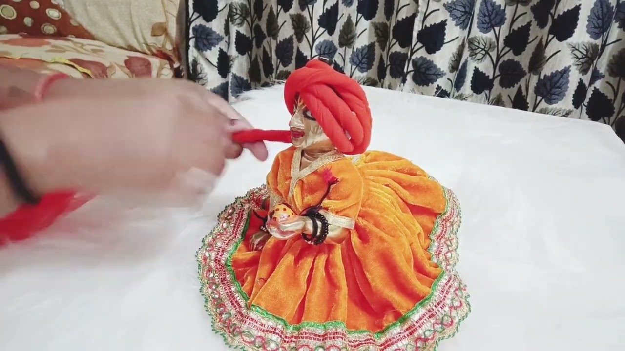 Bina kisi pin k apne Laddu gopal ji ko pagdi bandhna sikhen