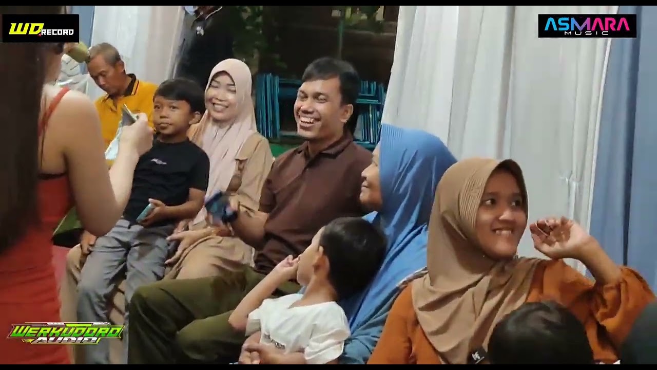 Bahtera cinta vcl Lina hafizah ft tamu undangan Asmara musik live Mijen