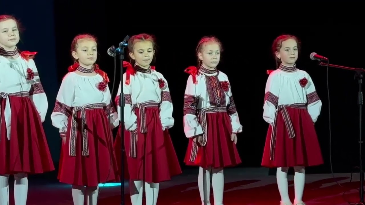 Червона калина( cover by Наталія Май) Вокальний ансамбль 