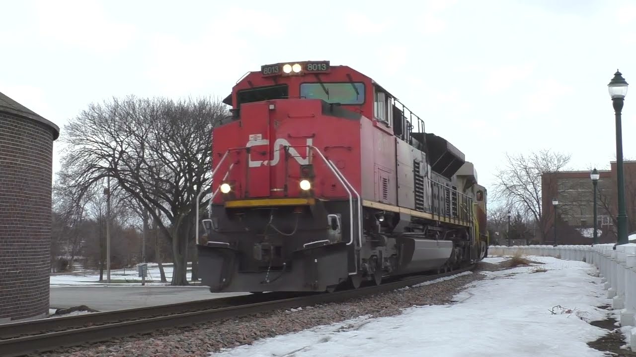 CN Action Around Eastern Iowa in December 2025