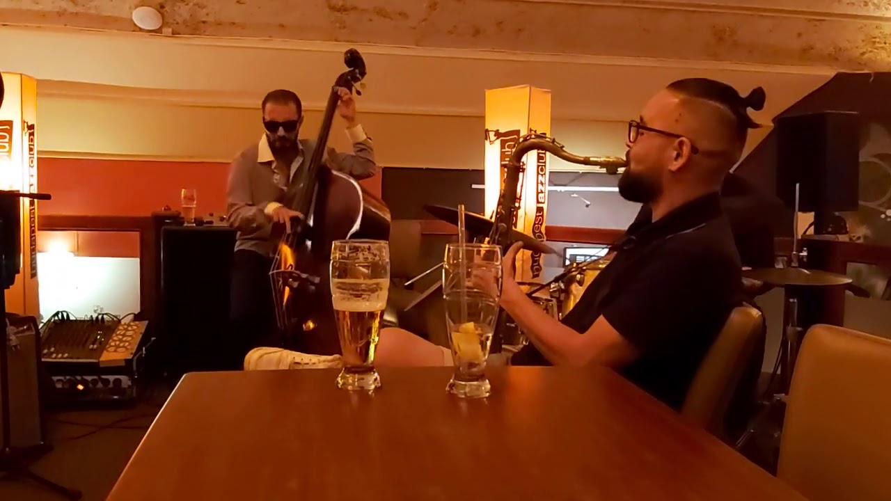 Molnár Sándor trio feat.Szakcsi Lakatos Róbert-Village Greene