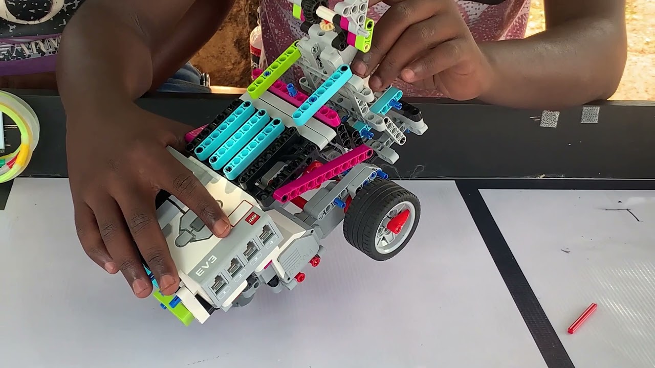 MOOC 4 Engineering Design processes and Robot build