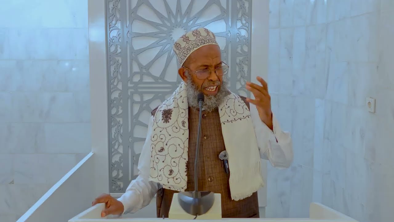 برقيات سريعة بمناسبة بداية العام الدراسي | الشيخ عبد الرزاق حسين أحمد