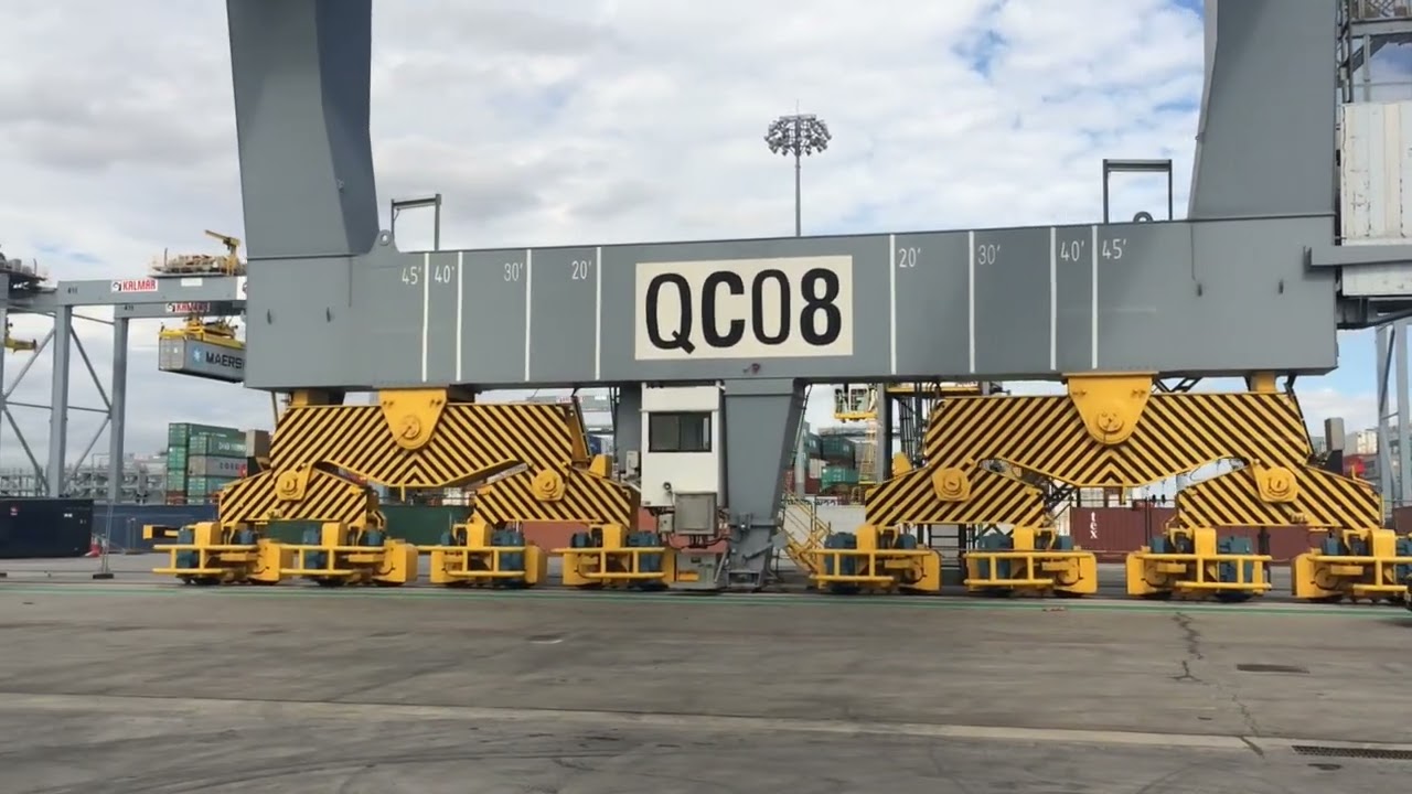 London Gateway Tour