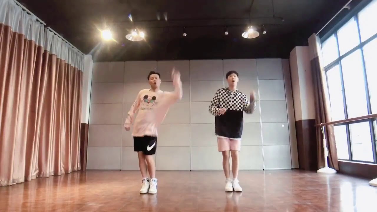 Zumba吧！Just dance 潘玮柏【快乐崇拜】