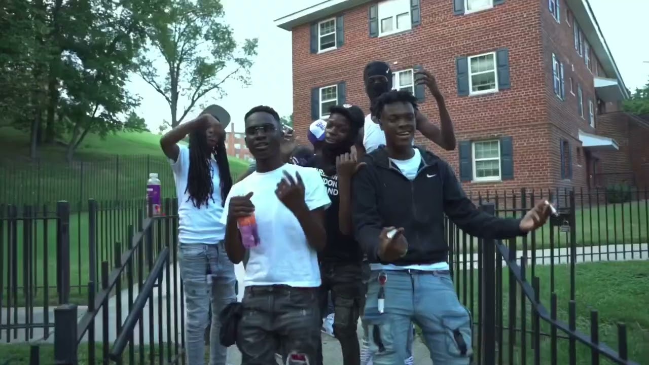 Lil Mari - Baby Dawg Sh*t  ( Official Music Video ) | Directed By BlueVisionz