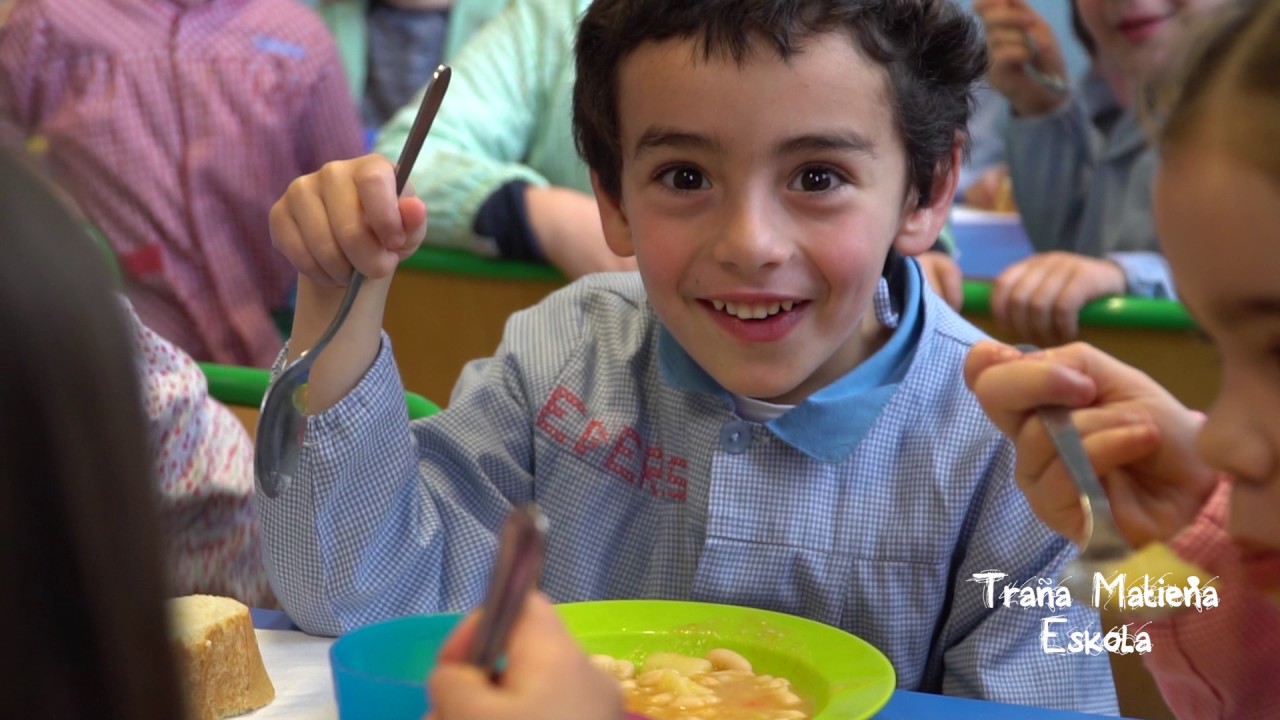 Traña Matiena Eskola. Hau da gure eskola!, ¡Esta es nuestra escuela!