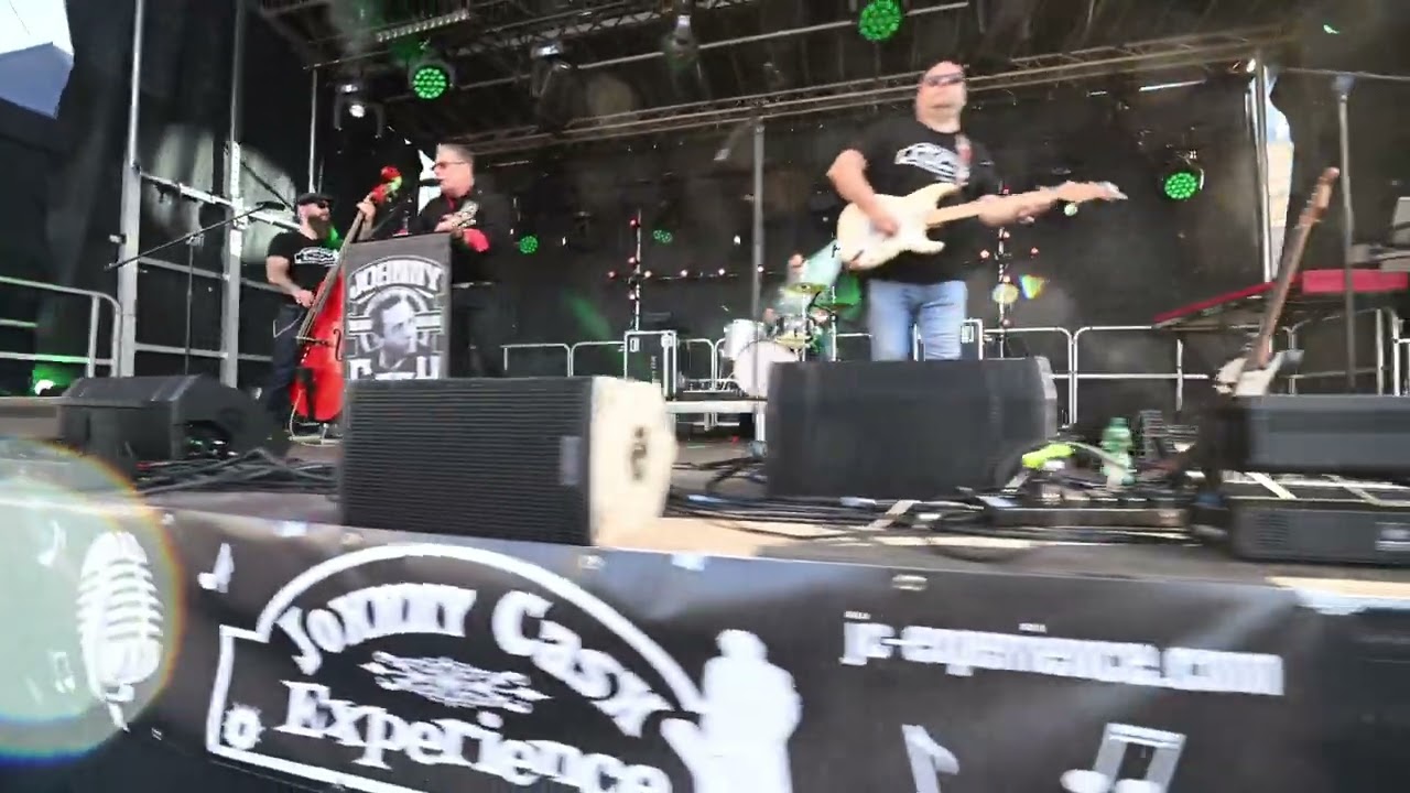 Johnny Cash Experience   Sunday Morning Coming Down LIVE