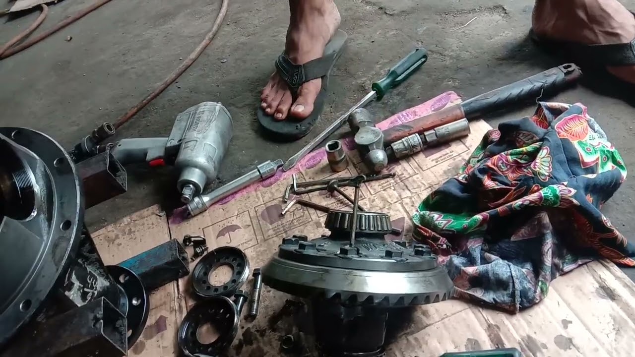 perbaikan gardan wuling confero yang timbul suara kasar saat injak kopling