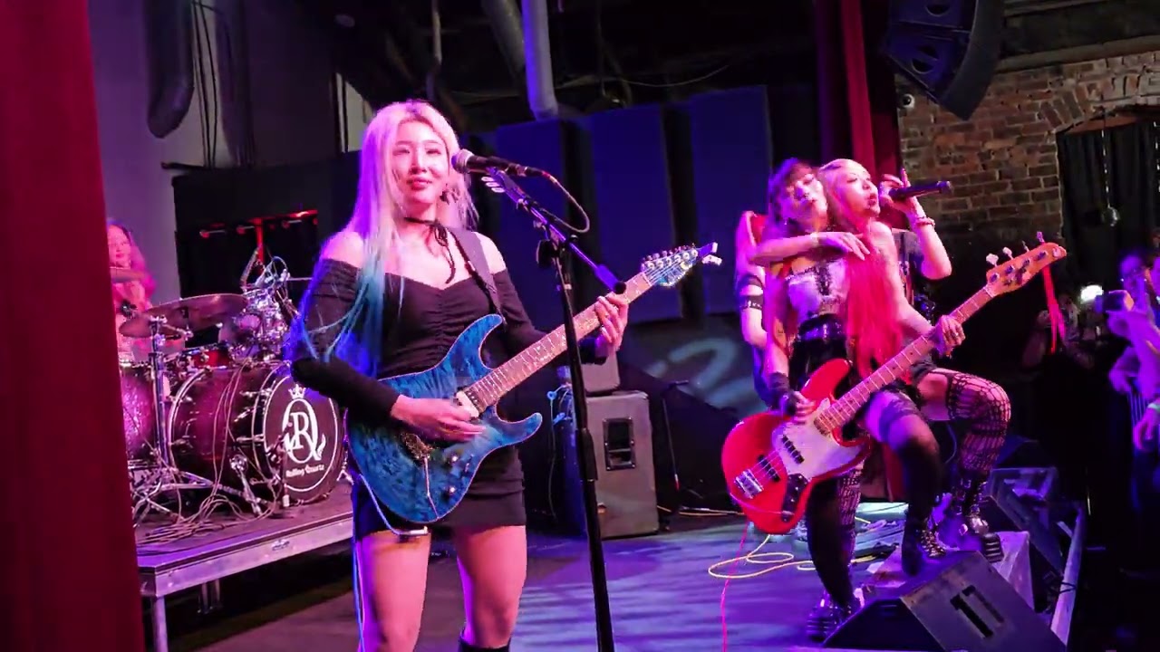 Rolling Quartz - Intro/Kickstart My Heart(Motley Crüe)Cover Live
