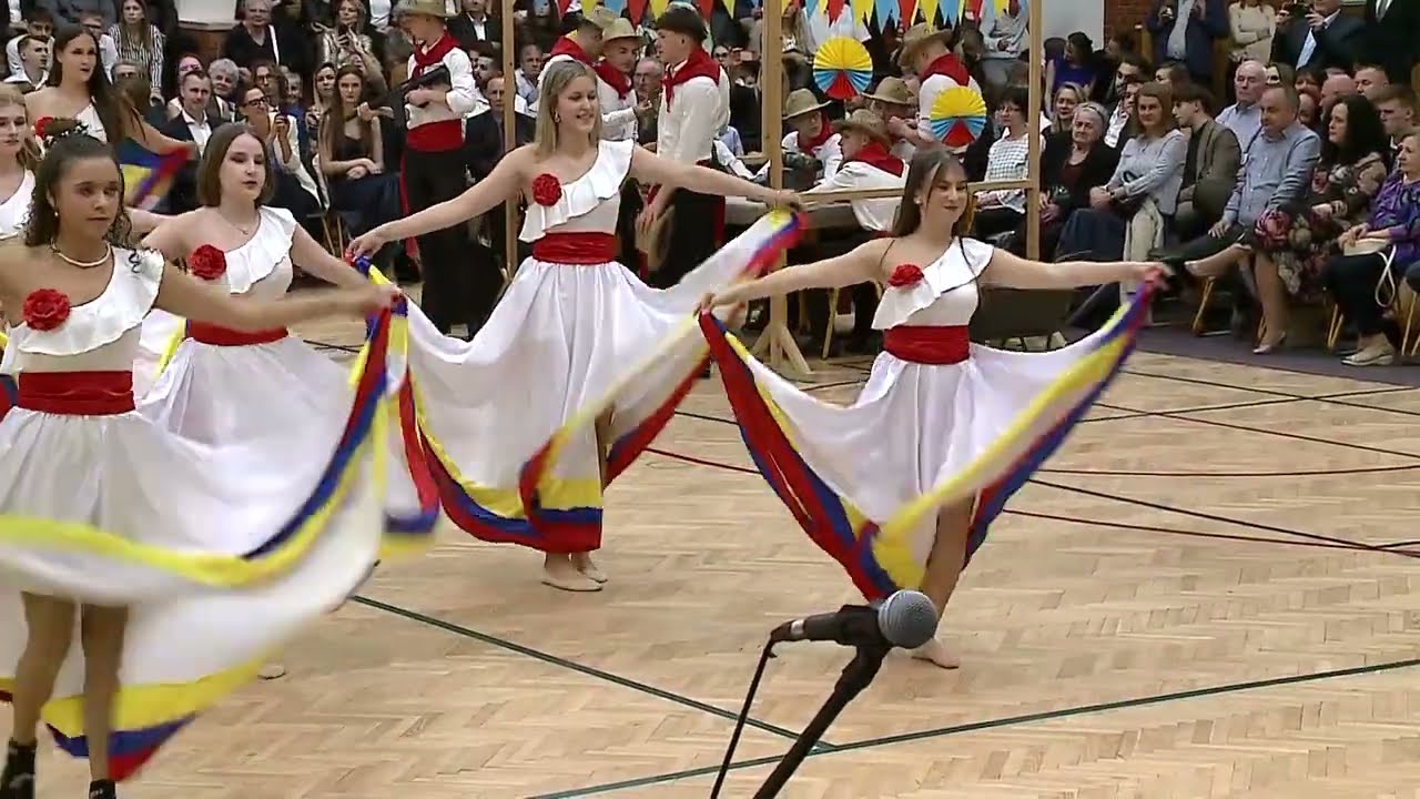 A 12. B tánca - Bibós Szalagavató / 2024 (Halas Tv)