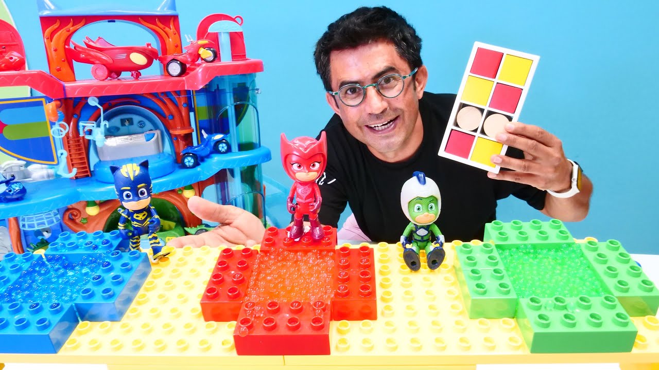 Çocuklar için eğitici video. Nail Baba Pijamaskeliler oyuncakları için renkli havuzlar yapıyor