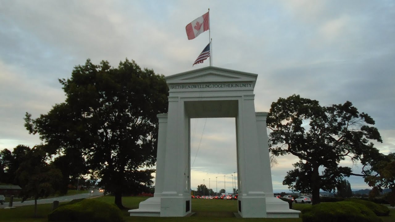 DRIVING FROM VANCOUVER TO POINT ROBERTS, WA + BLAINE, WA BORDER CROSSINGS!