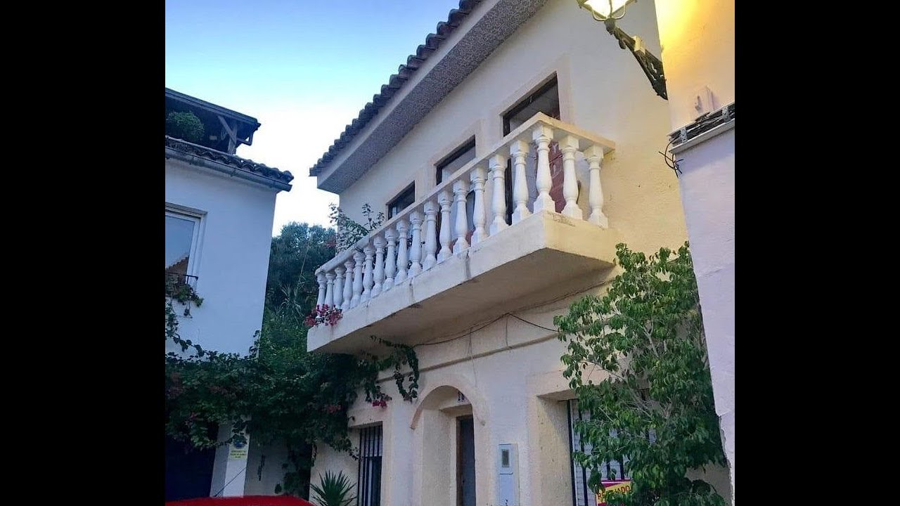 No longer available! 125m2 Townhouse For Sale In Palma de Gandia, Valencia
