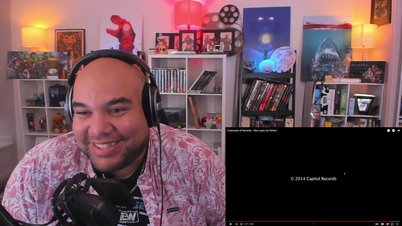5 Seconds of Summer - She Looks so Perfect Reaction (Official Music Video) | MY FIRST TIME
