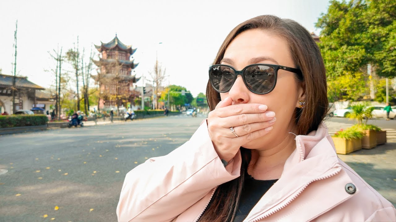 Our FIRST TIME Exploring Chengdu 🇨🇳 China Travel Vlog