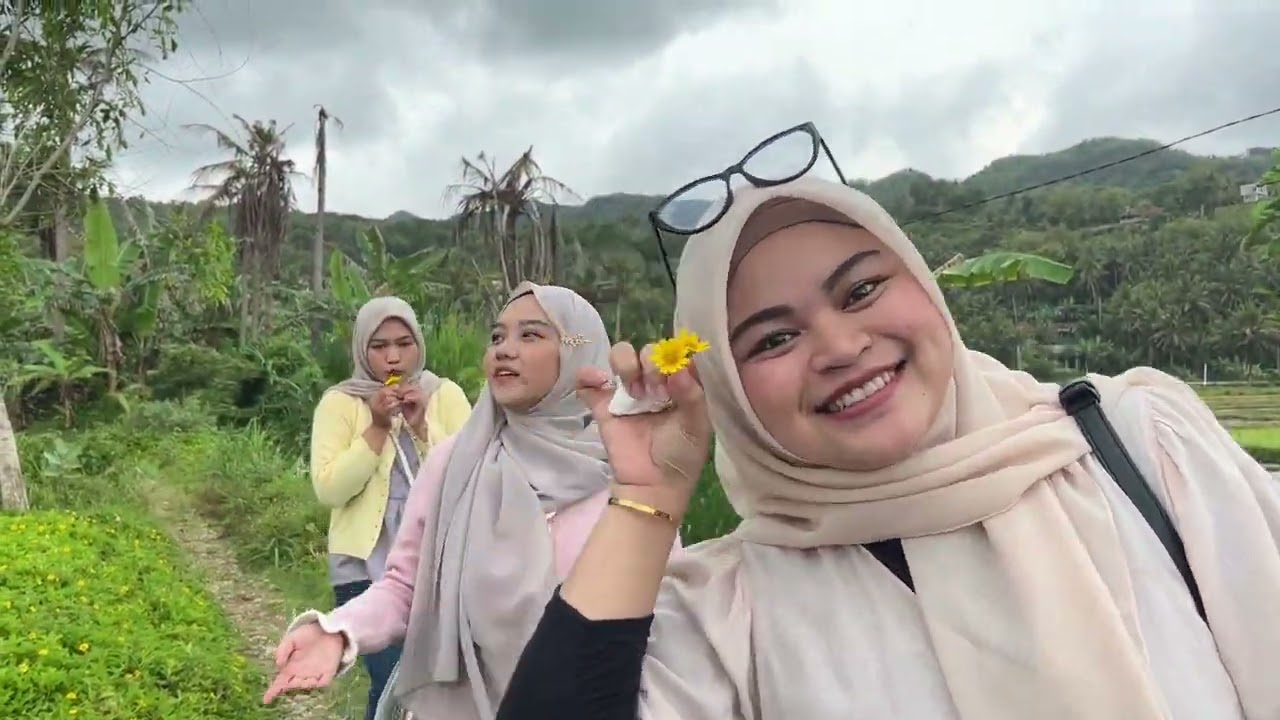 ☘️We Laughed, Ate, and Said byee🤍💗🌸Edisi “Picnic Vlog”🌷🧺🥢🥩🍓