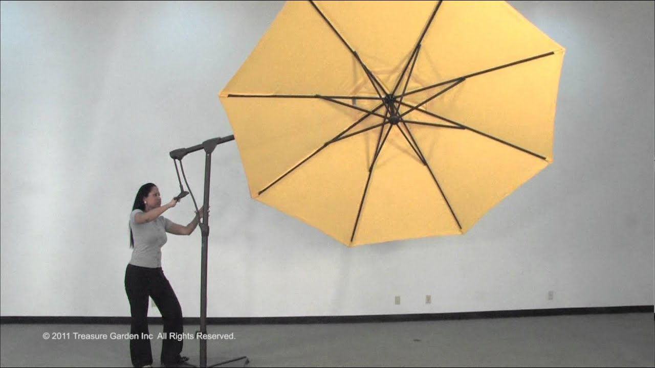 AG19 Cantilever Umbrella
