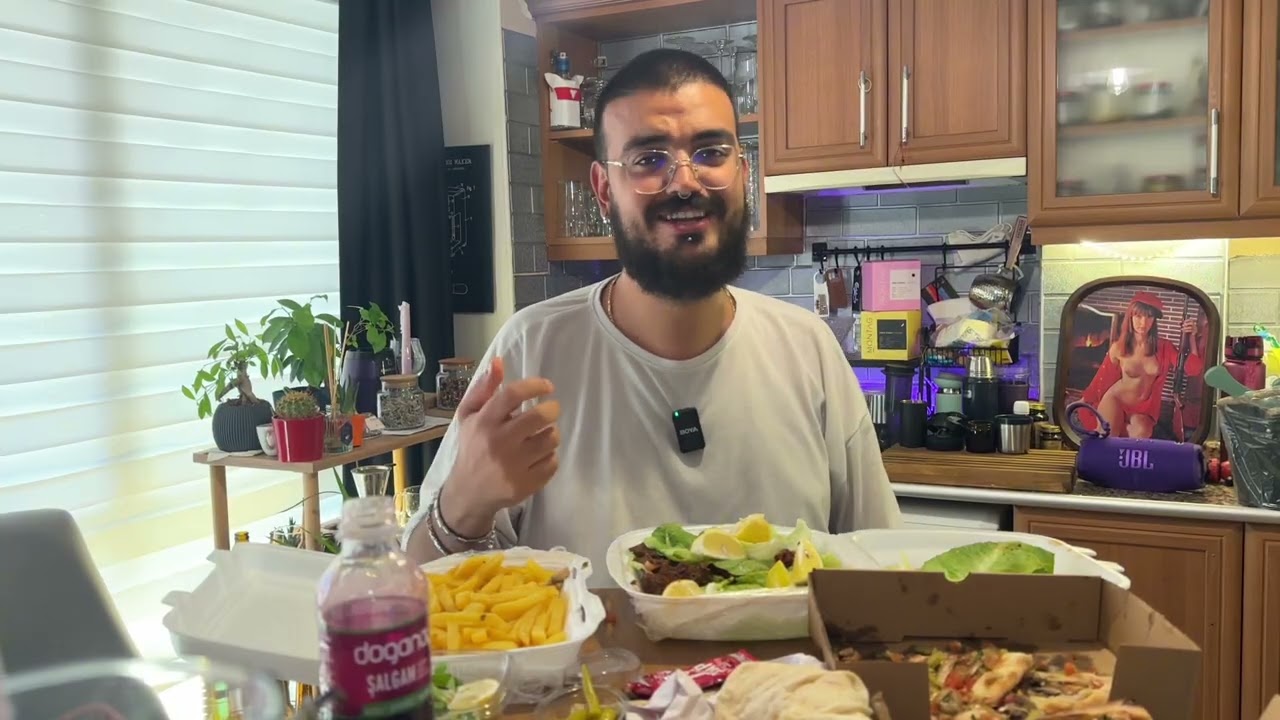 BU NASIL ACI YA! PİDE & HANDMADE ÇİĞKÖFTE - VEGANSAL ASMR MUKBANG