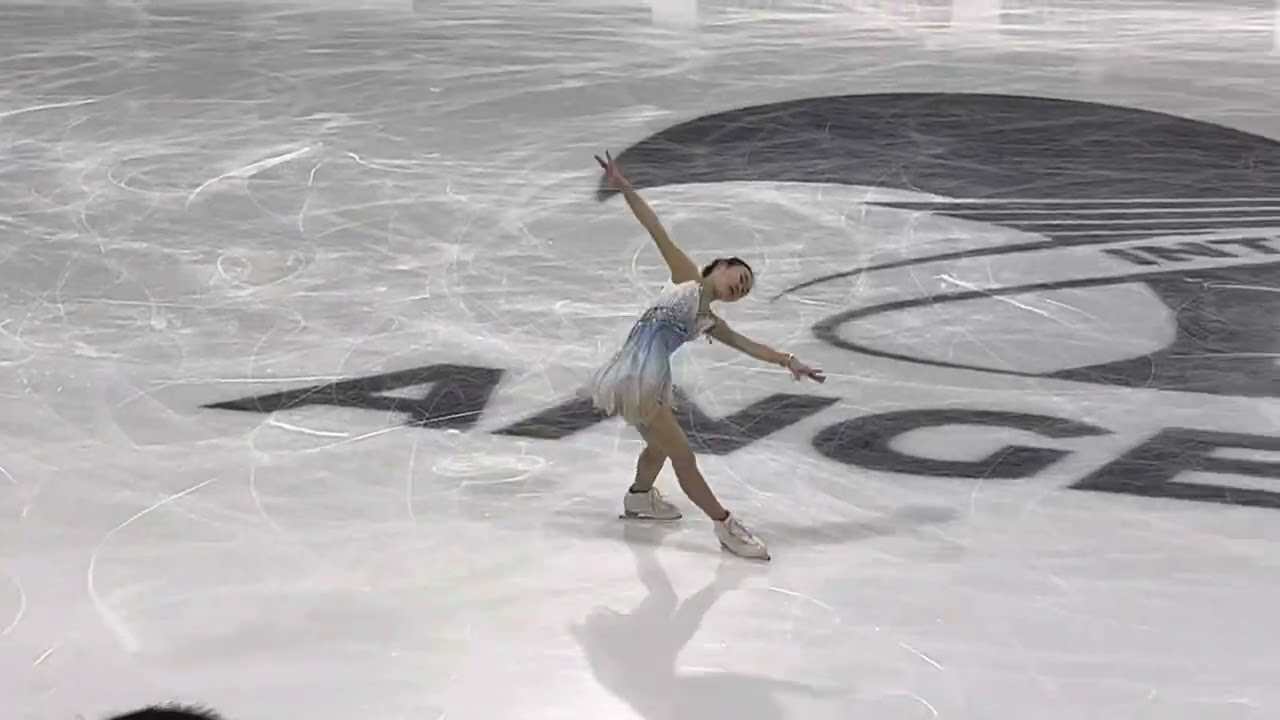 Rino Matsuike 松生理乃 FS morning practice @ Grand Prix de France 2022