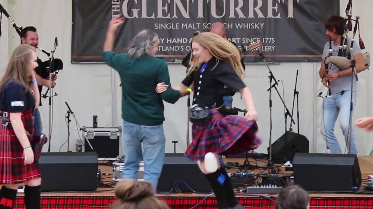 Crieff Highland Gathering - Ross Ainslie & Ali Hutton