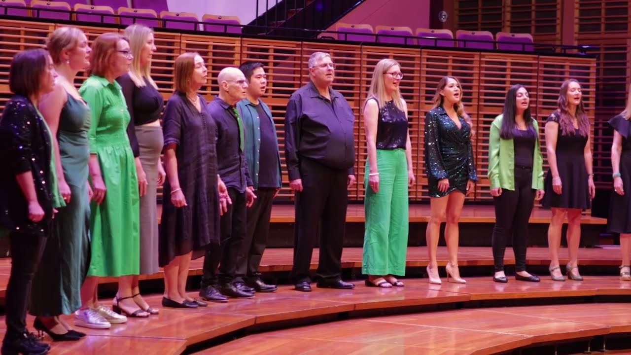 Bondi Glee Club Sings CALIFORNIA DREAMING