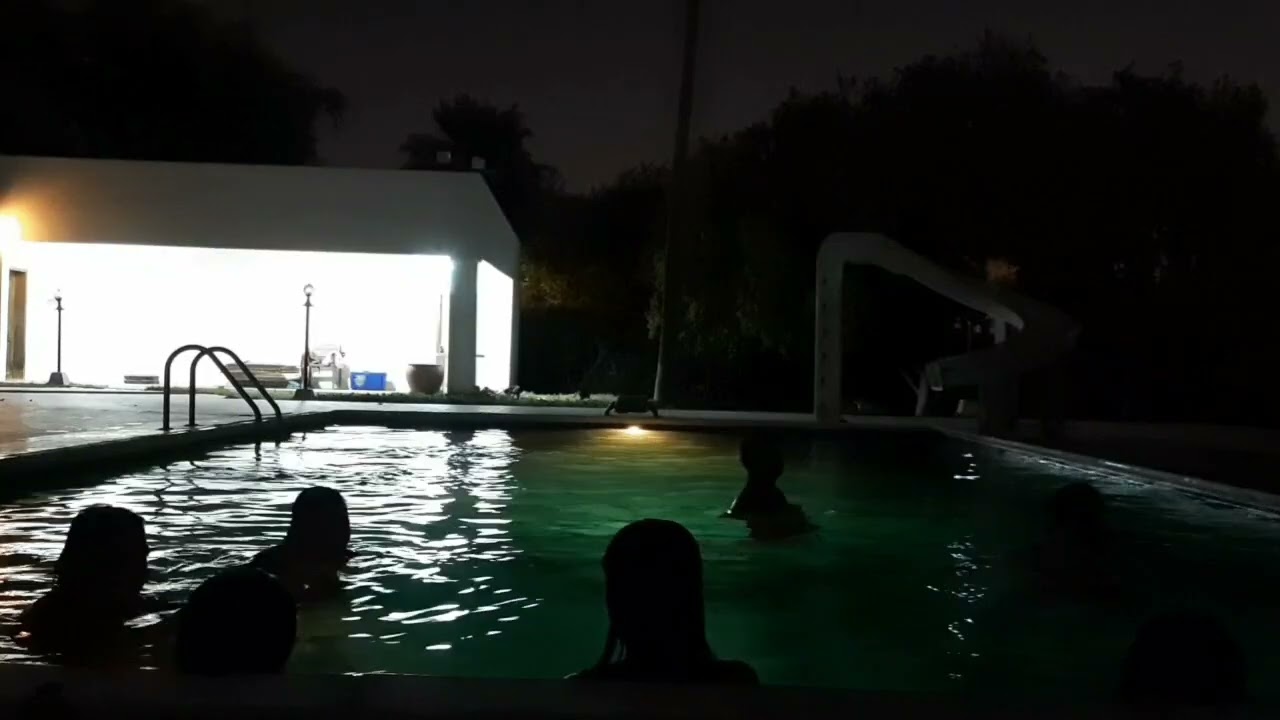 Swimming part 3 sa pool ni Sheikha Rose 