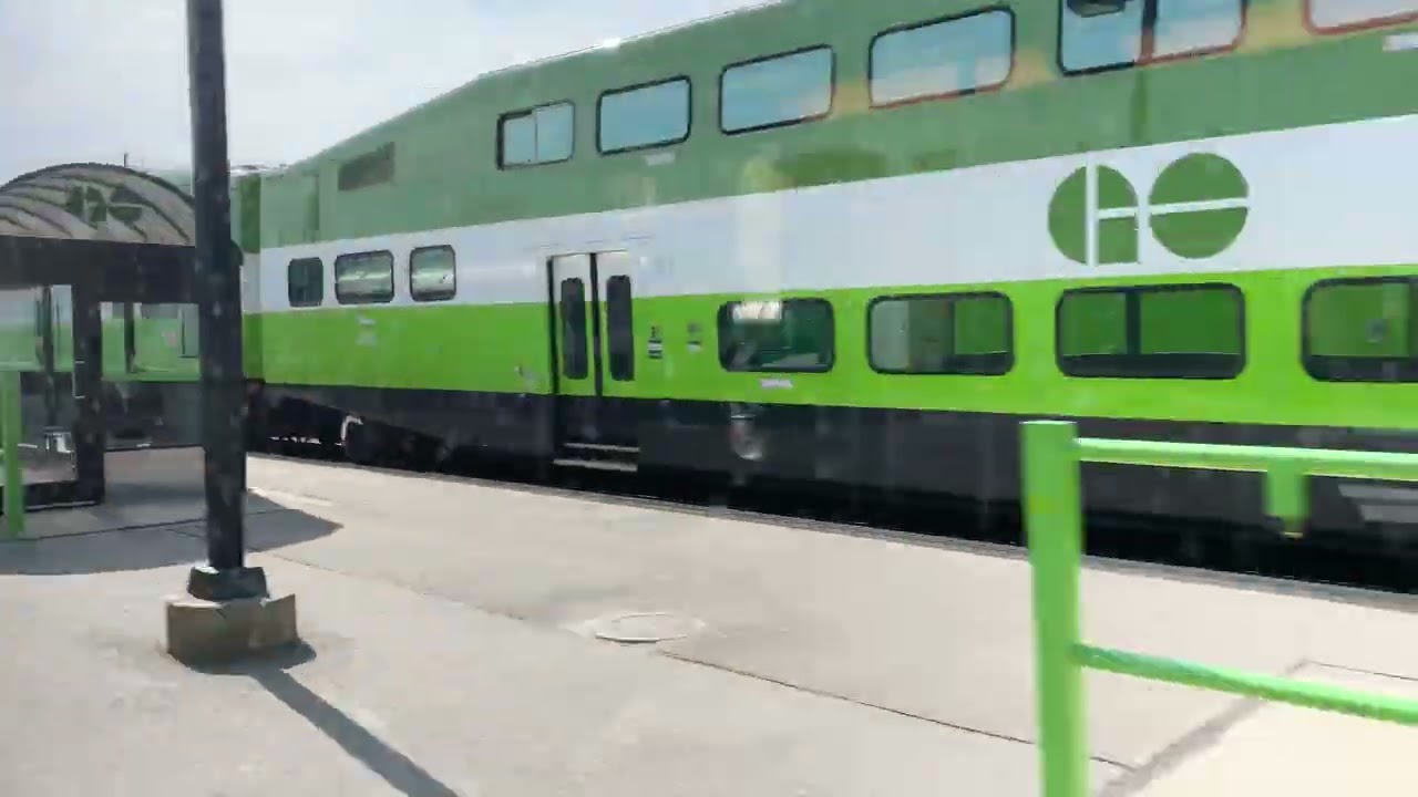 Lakeshore West Express GO Train Ride: Union to Hamilton