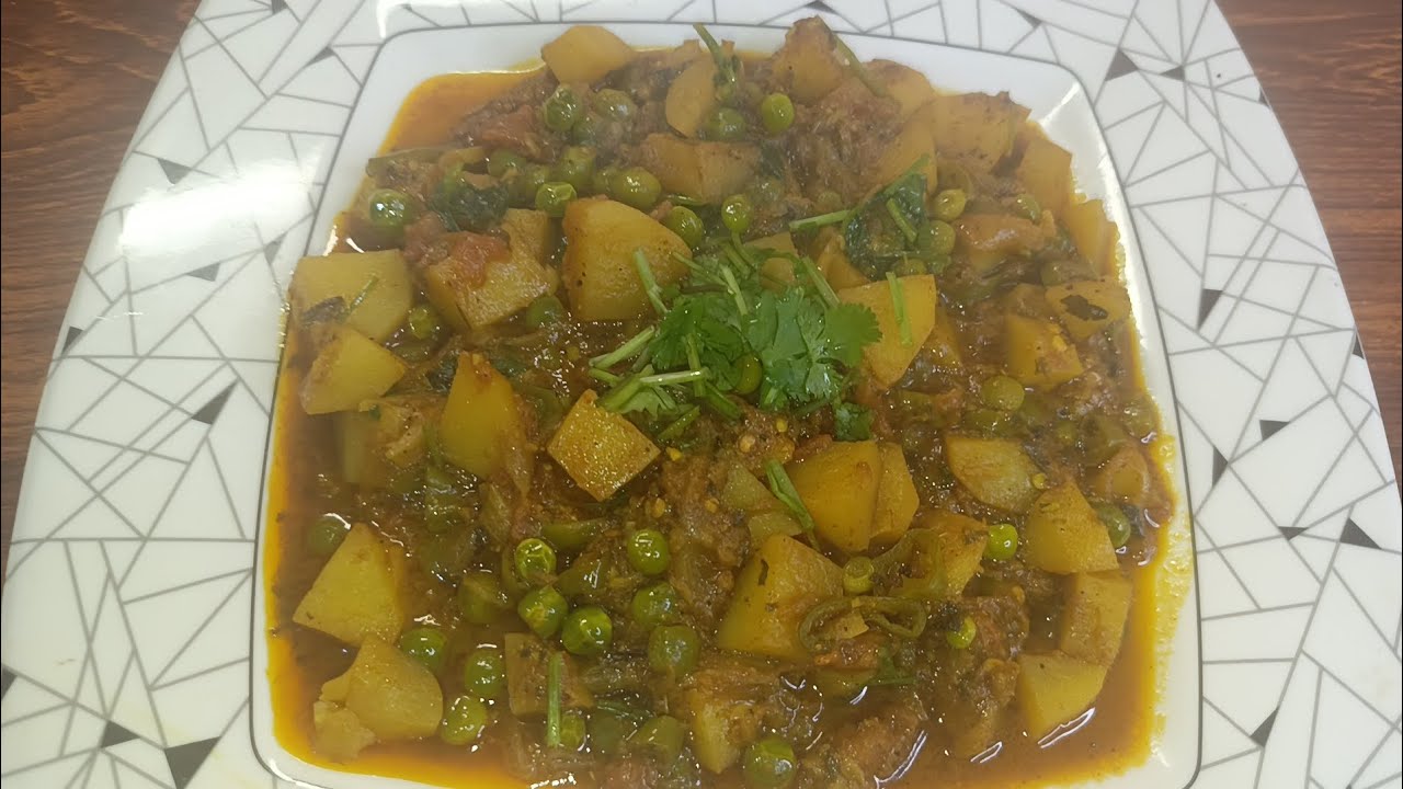 Homemade Aloo Matar Sabzi | Ready in 20 Minutes