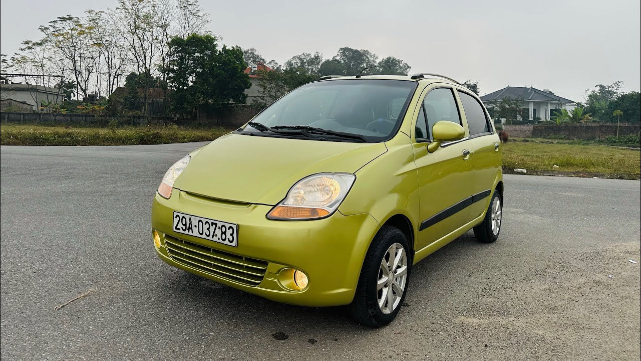 Bán spark đẹp hiếm ở thị trường k có nhiều bác nào thay xe máy đi tết tập lái quá ngon 0911699919