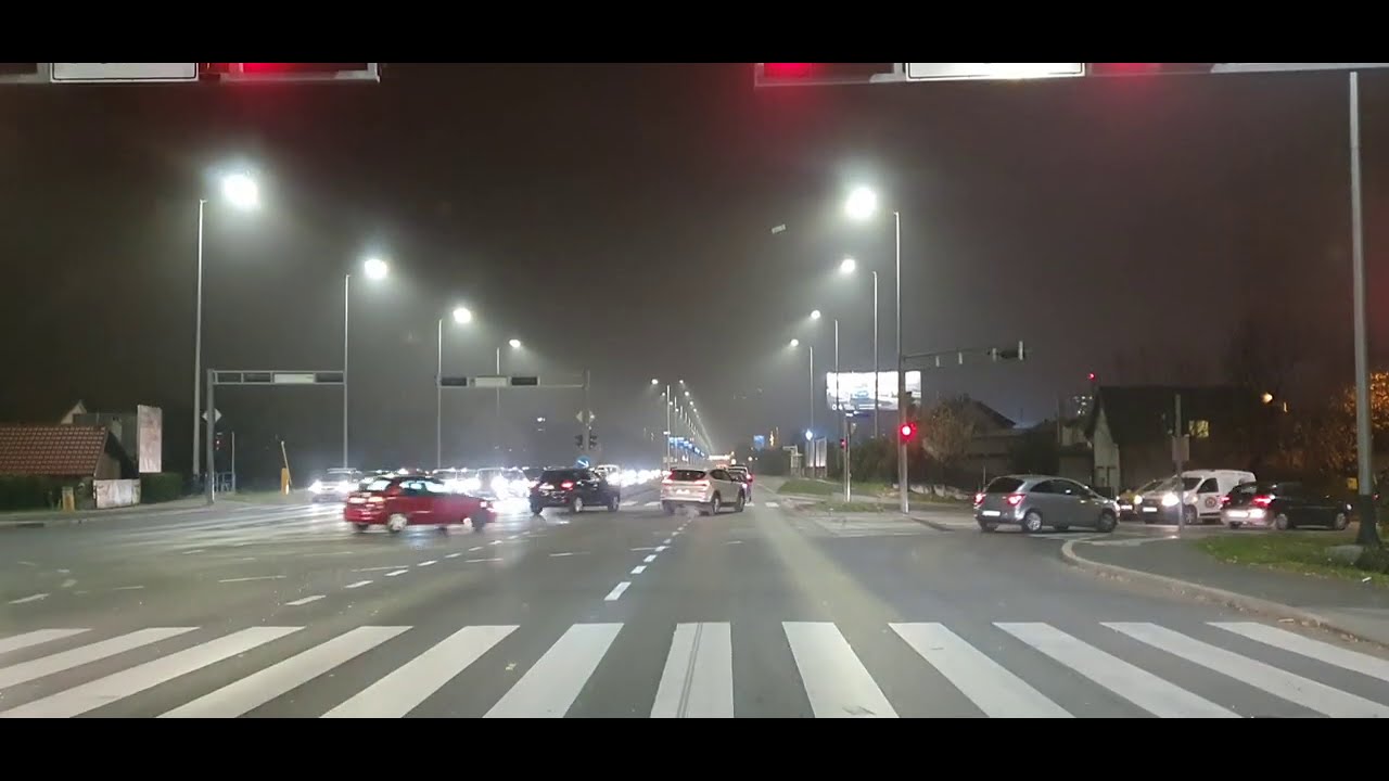 Zagreb noću 25.11.2020.