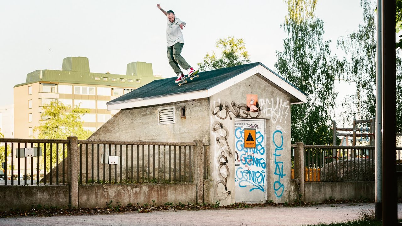 Dallas Rockvam & Eniz Fazliov in SLP's 'Hannu'